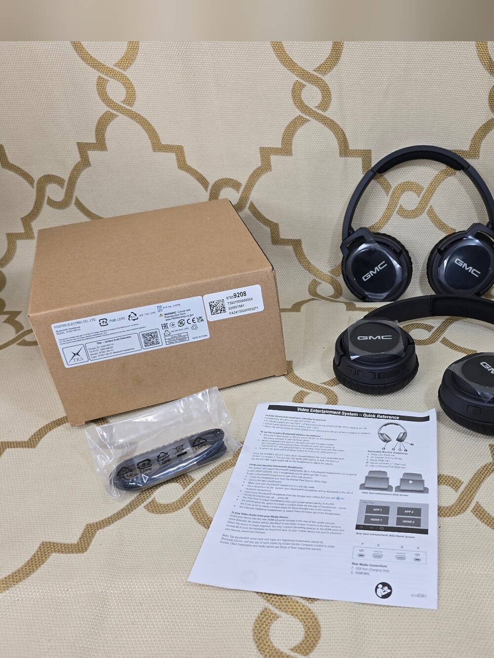 2021-2026 GMC Yukon Rear Seat Entertainment Wireless Bluetooth Headphones Set GM